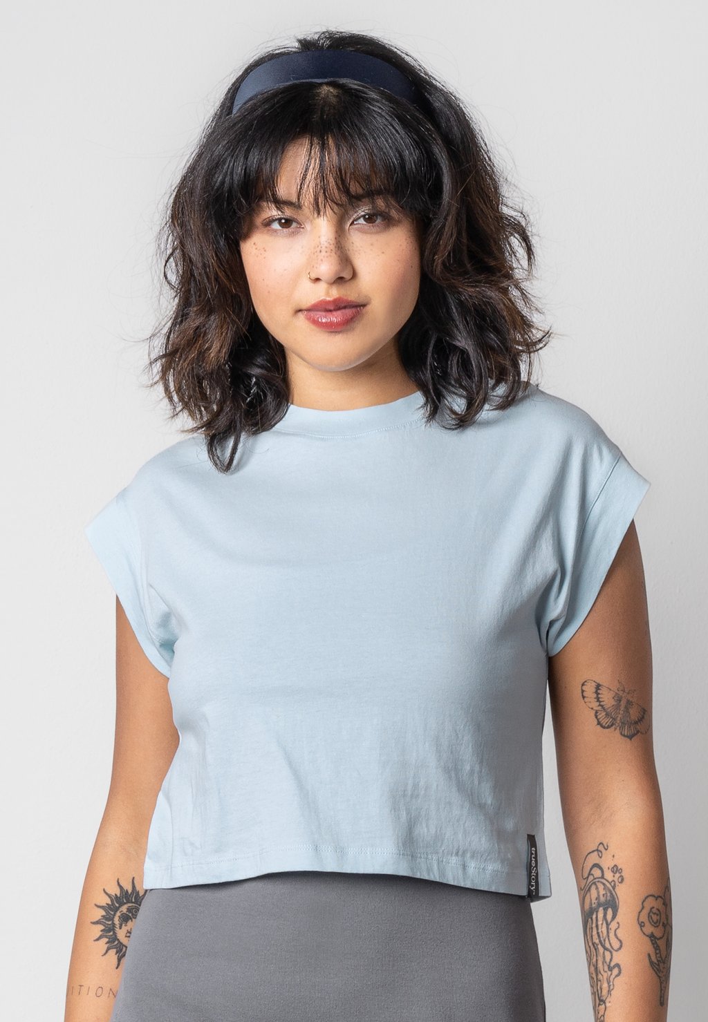 Базовая футболка DANBI trueStory, синий
Базовая футболка DANBI trueStory, синий