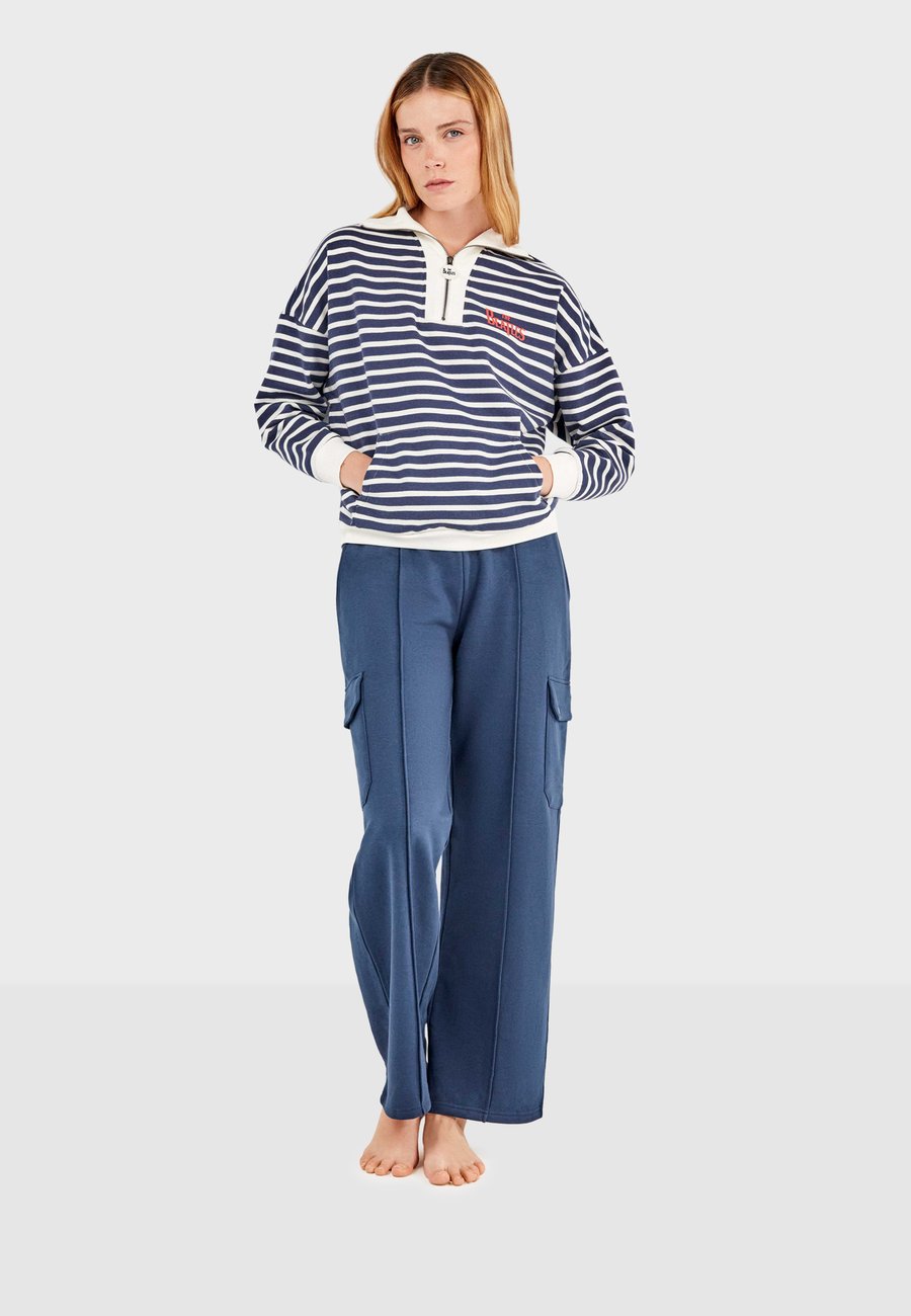 Пижамный комплект Gisela SET, Navy Blue/Blue
Пижамный комплект Gisela SET, Navy Blue/Blue