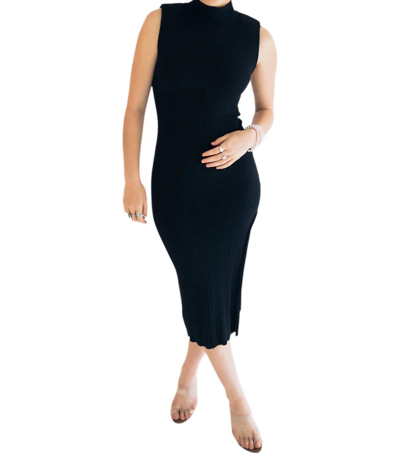 Платье Скарлетт в черном цвете falcon park
Платье Скарлетт в черном цвете falcon park