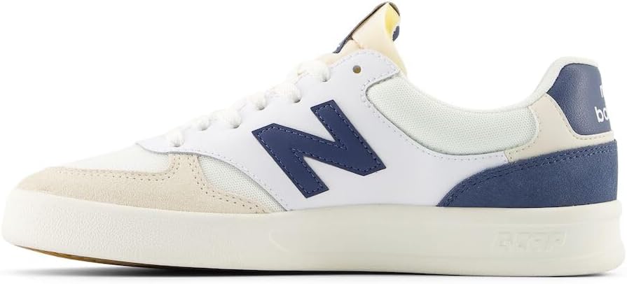 Мужские кроссовки New Balance CT300 V3, White/Sea Salt/Vintage Indigo
Мужские кроссовки New Balance CT300 V3, White/Sea Salt/Vintage Indigo