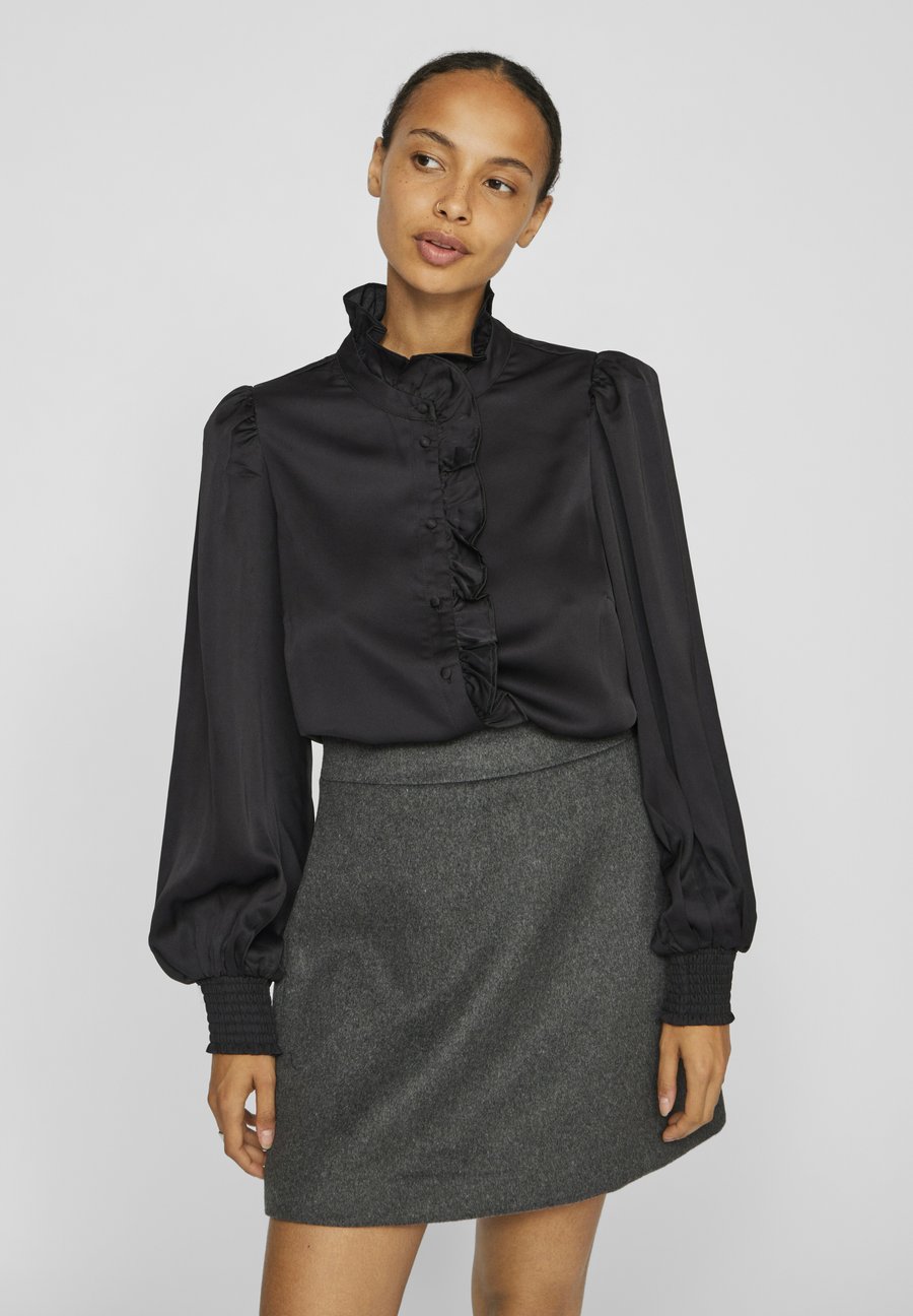 Блуза VILA VILUTTO FRILL, Black Beauty/Black
Блуза VILA VILUTTO FRILL, Black Beauty/Black