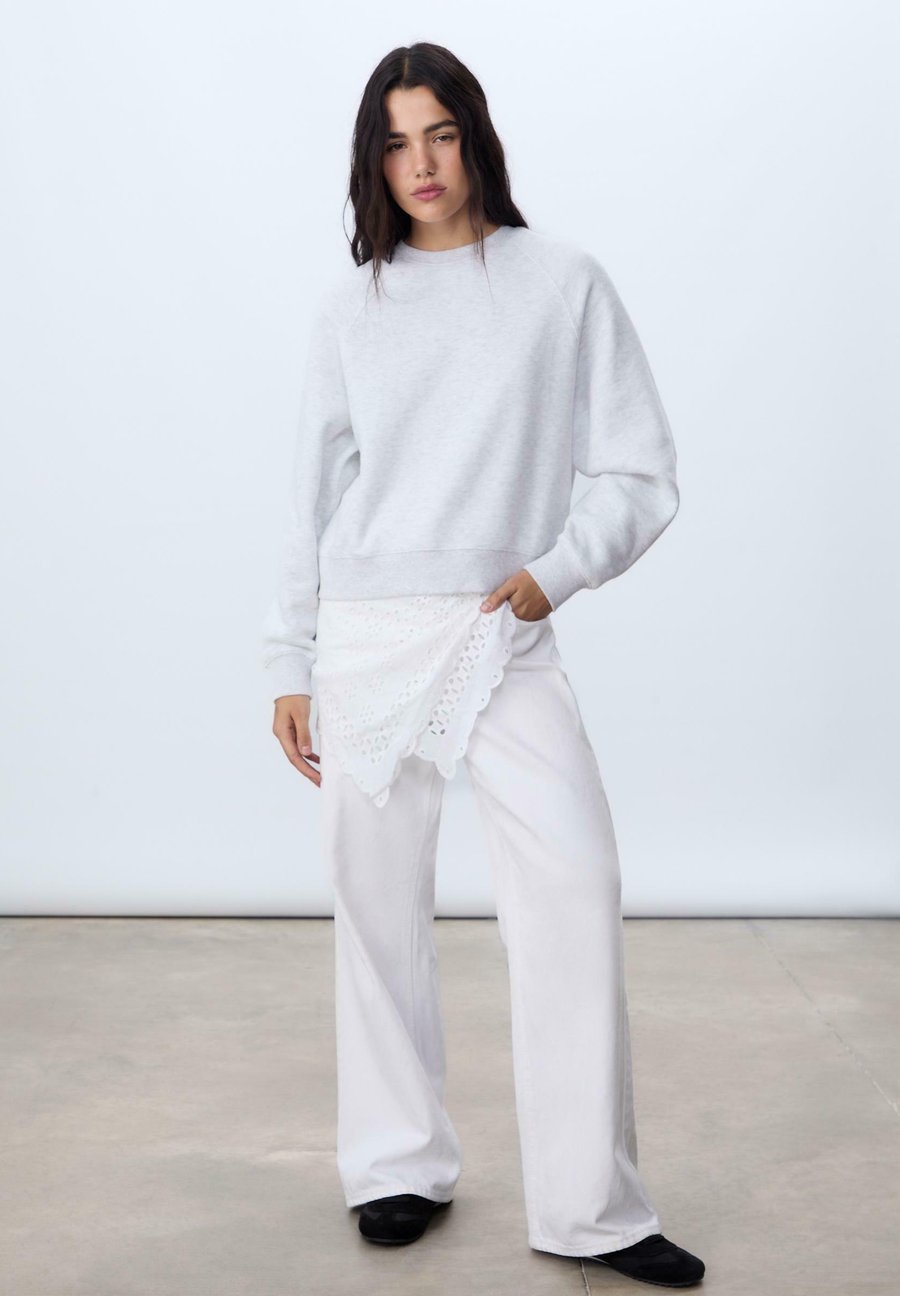 Толстовка Stradivarius BASIC, Grey
Толстовка Stradivarius BASIC, Grey