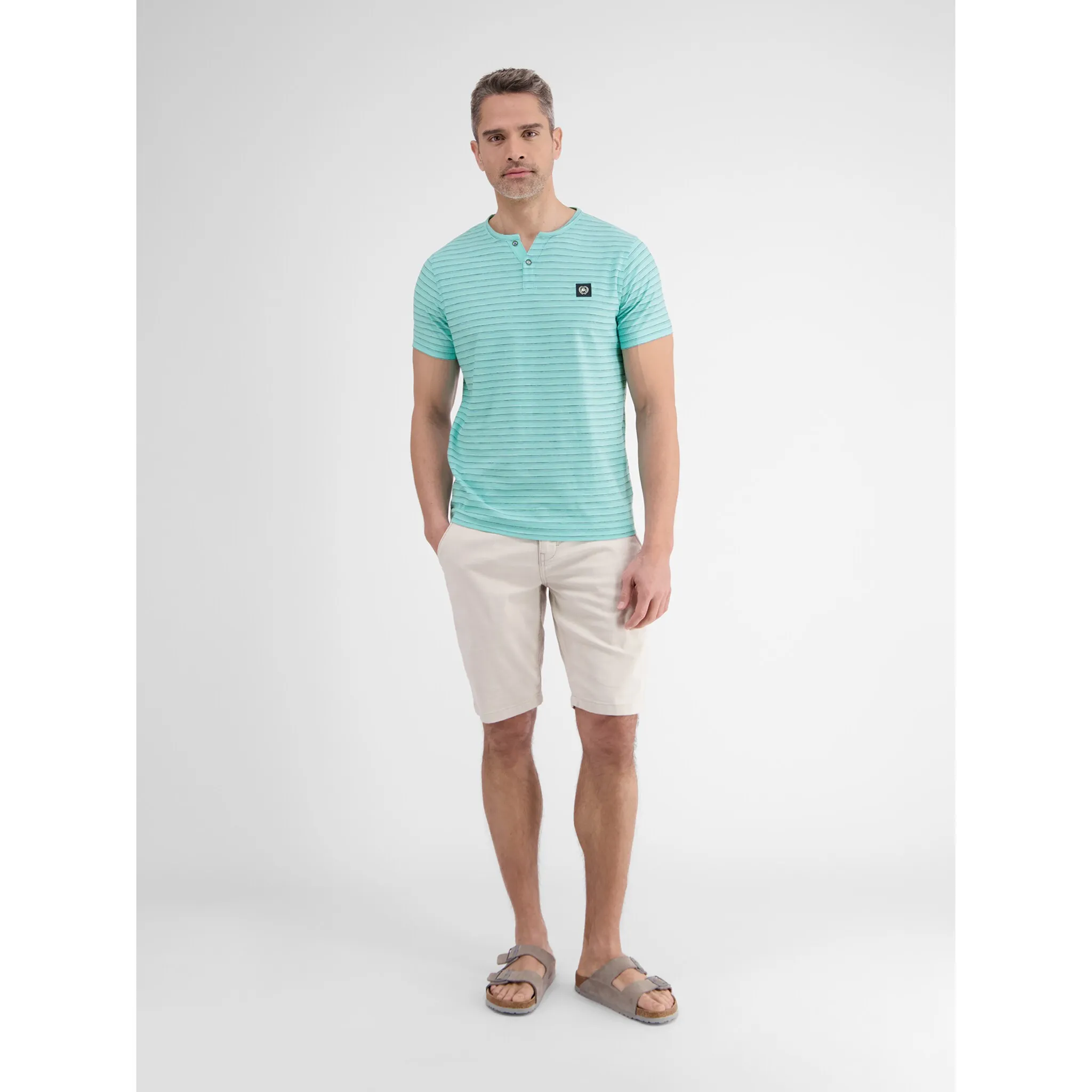 Футболка LERROS Henley "Мужская рубашка LERROS Serafino, в полоску", мятный
Футболка LERROS Henley "Мужская рубашка LERROS Serafino, в полоску", мятный