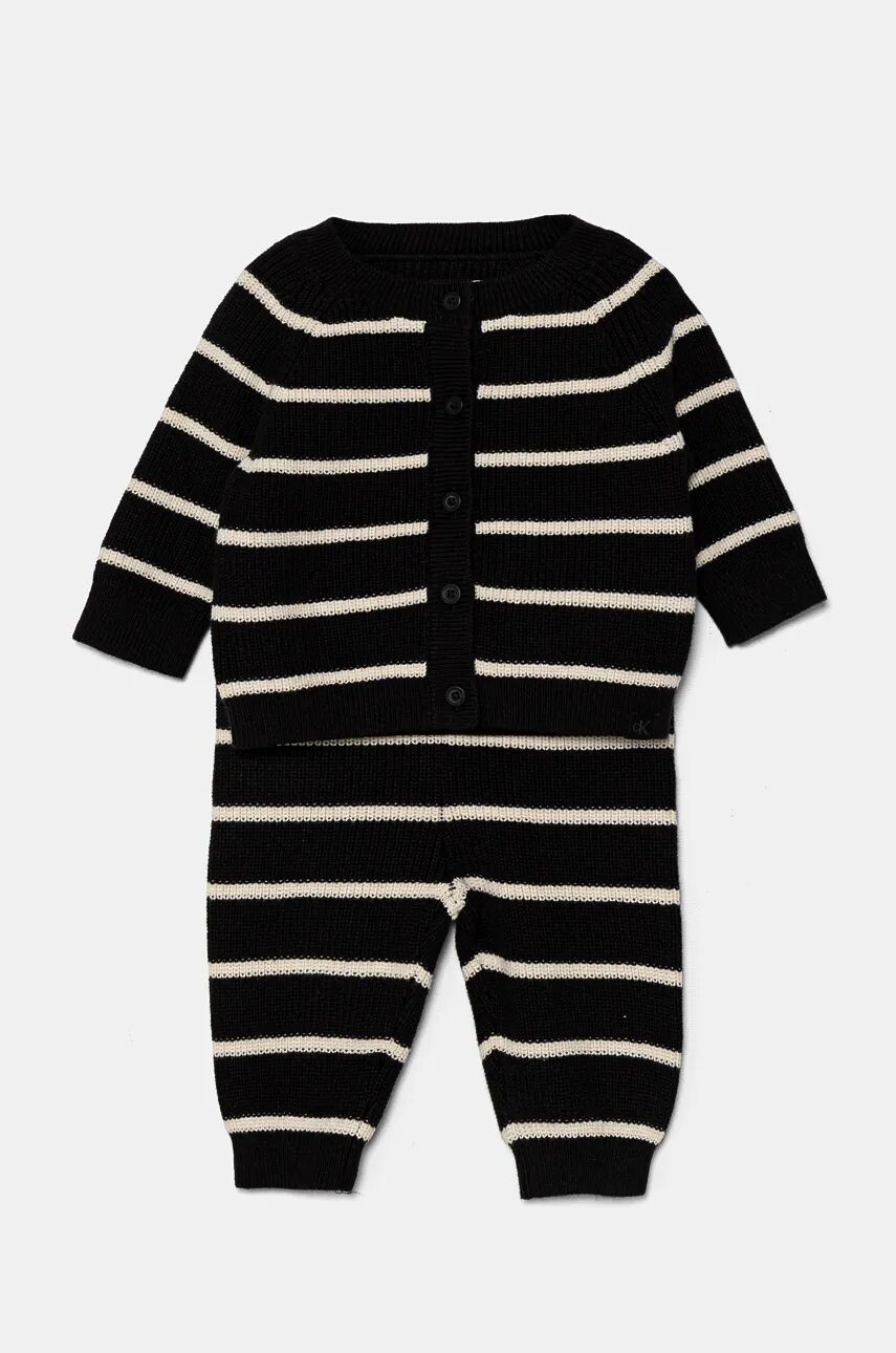 Хлопковый костюм для новорожденных Calvin Klein Jeans, черный
Хлопковый костюм для новорожденных Calvin Klein Jeans, черный