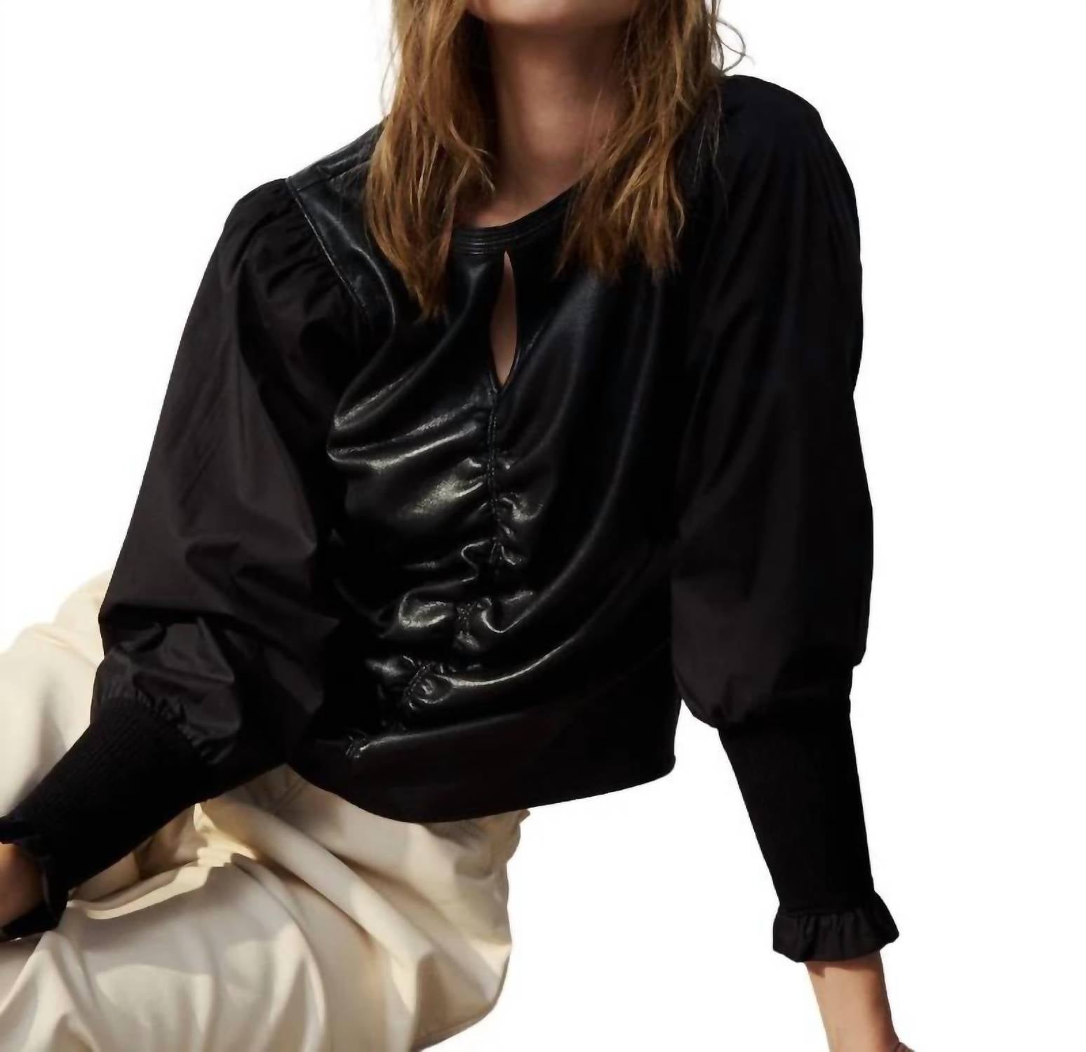 Топ Одри в черном цвете MELISSA NEPTON
Топ Одри в черном цвете MELISSA NEPTON