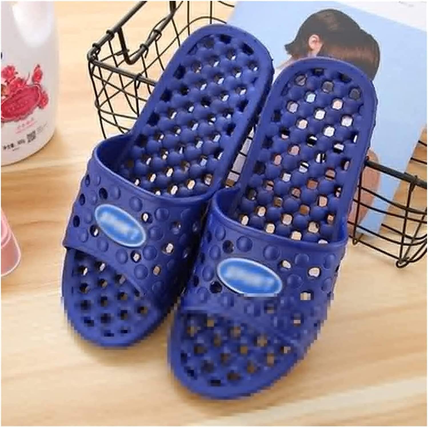 Душевые тапочки для мужчин, домашние тапочки для мужчин, тапочки для ванной с отверстиями, мягкая подошва, сандалии и тапочки, дышащие массажные душевые сандалии (Цвет: B; Размер: 42-43) Eierfskiot, 42-43 A
Душевые тапочки для мужчин, домашние тапочки для мужчин, тапочки для ванной с отверстиями, мягкая подошва, сандалии и тапочки, дышащие массажные душевые сандалии (Цвет: B; Размер: 42-43) Eierfskiot, 42-43 A