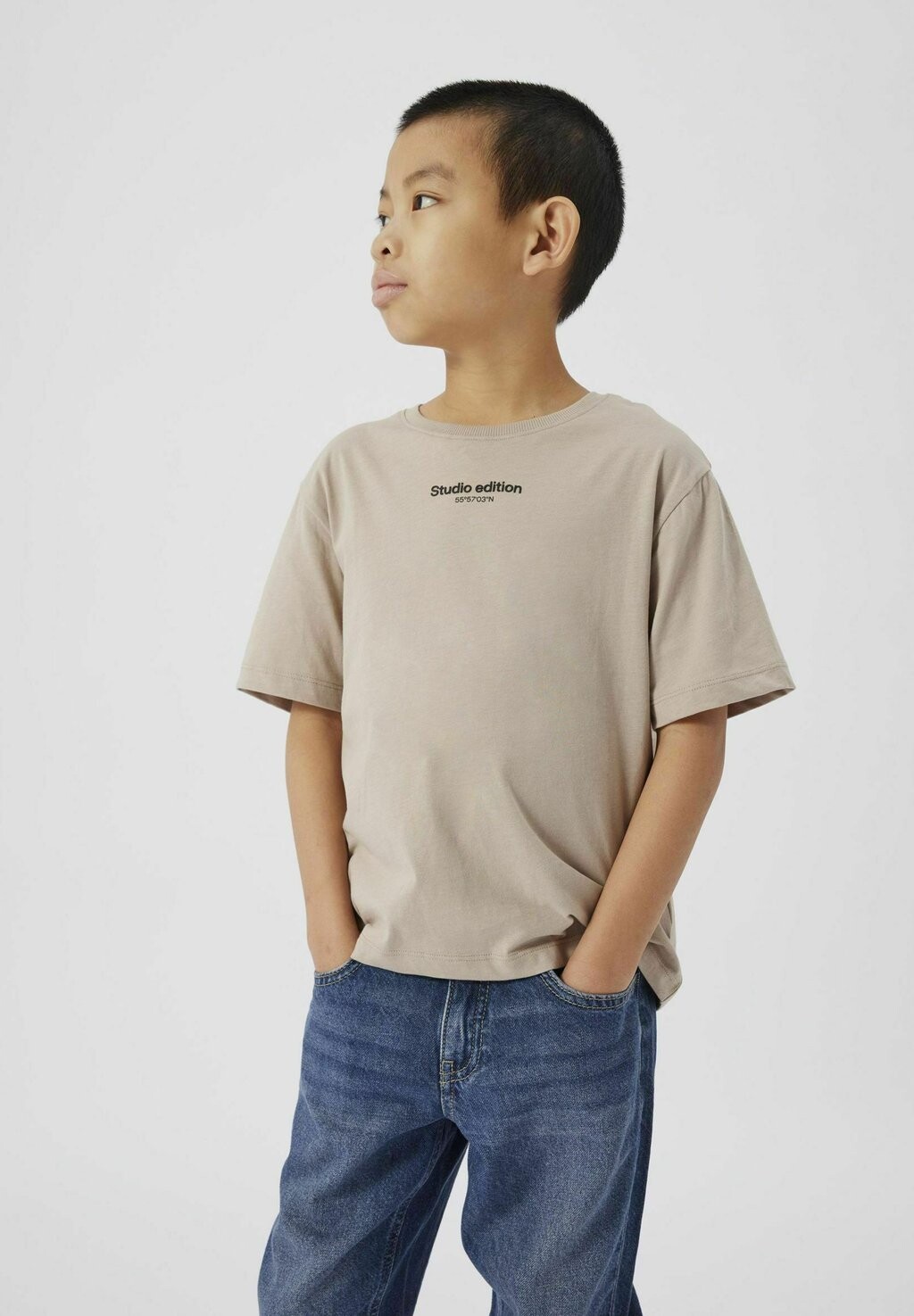 Футболки с принтом REGULAR FIT Name it, серый
Футболки с принтом REGULAR FIT Name it, серый