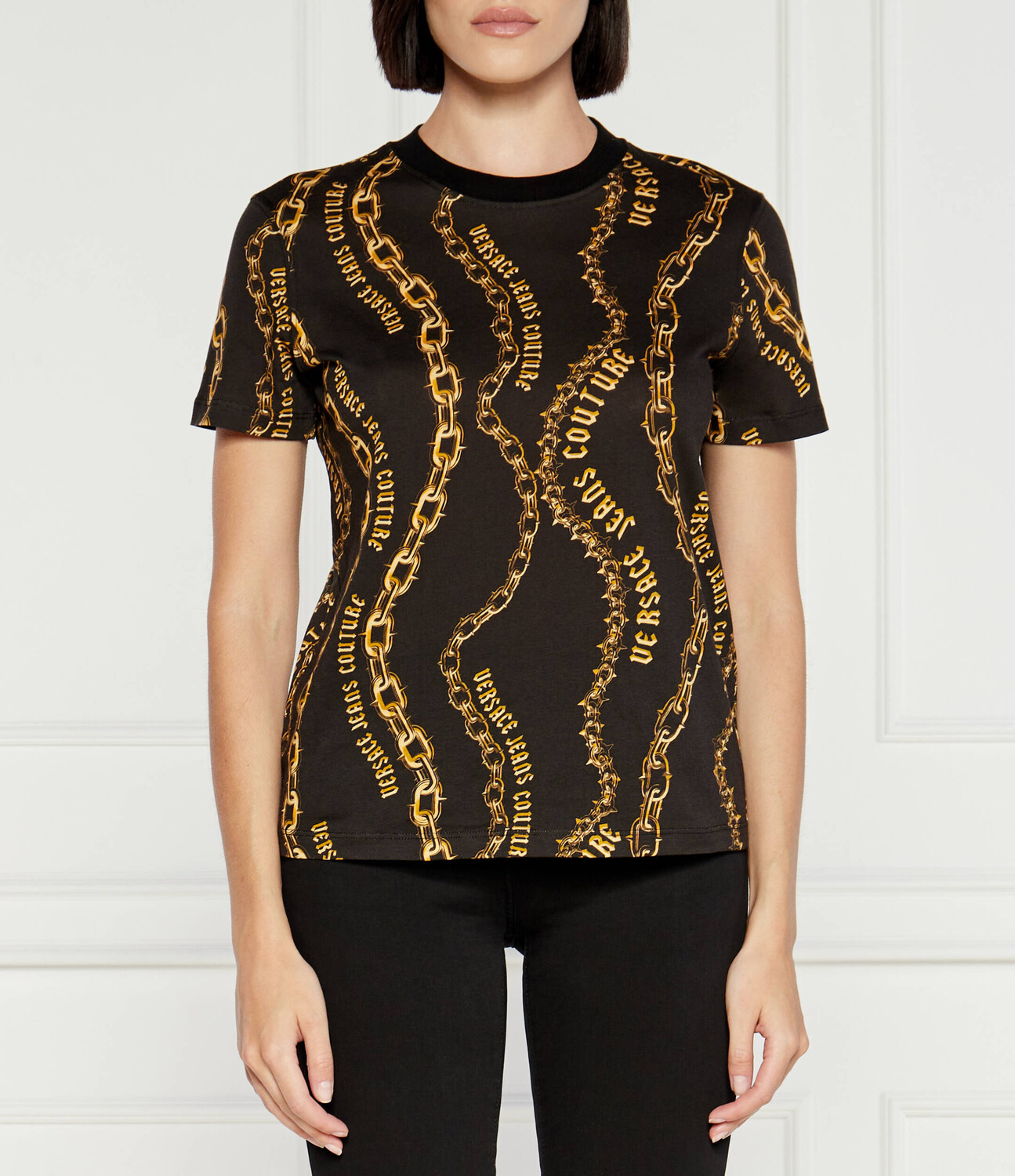 Футболка Versace Jeans Couture Slim Fit, черный
Футболка Versace Jeans Couture Slim Fit, черный