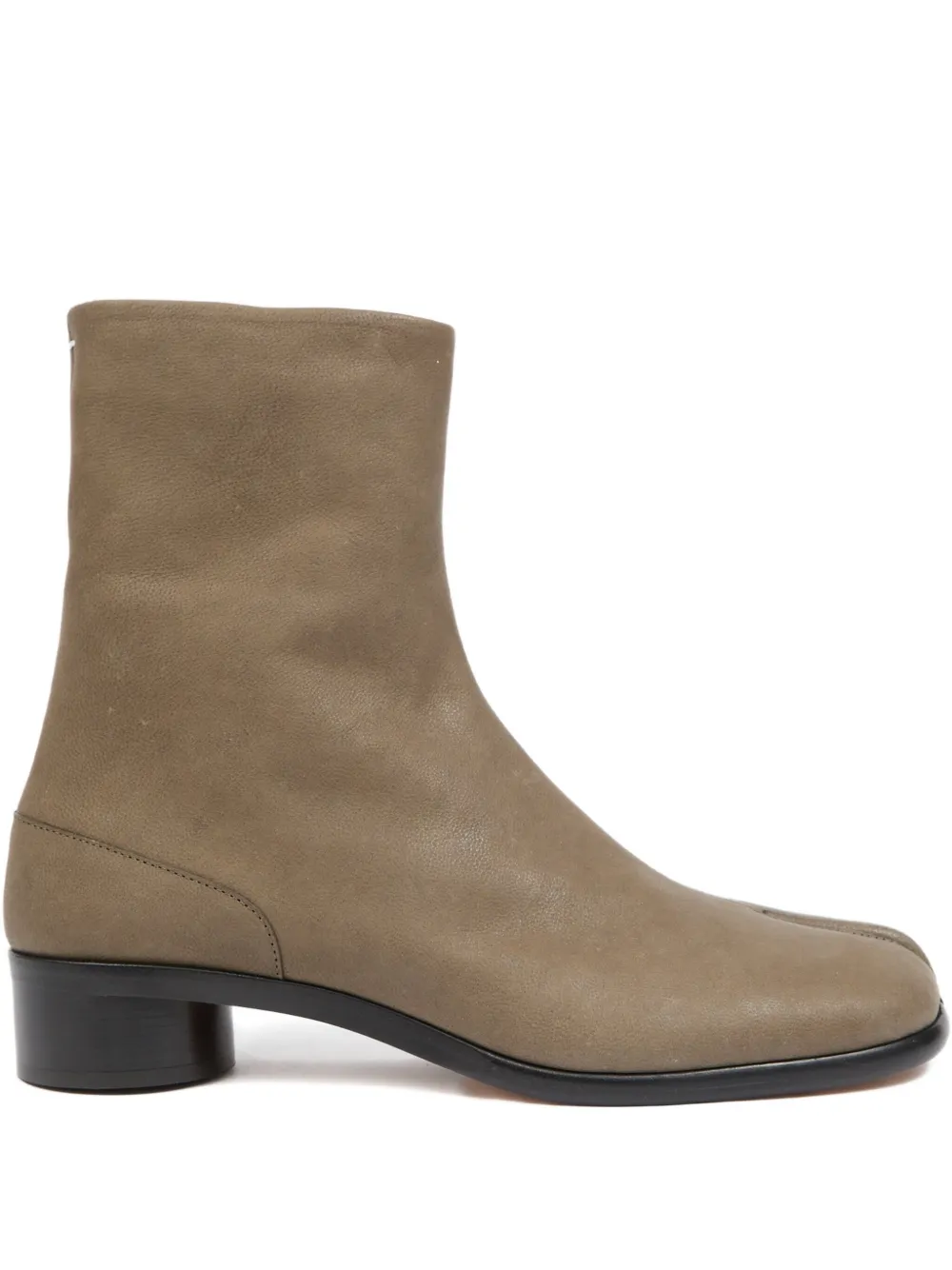 Ботинки Tabi Maison Margiela, коричневый
Ботинки Tabi Maison Margiela, коричневый