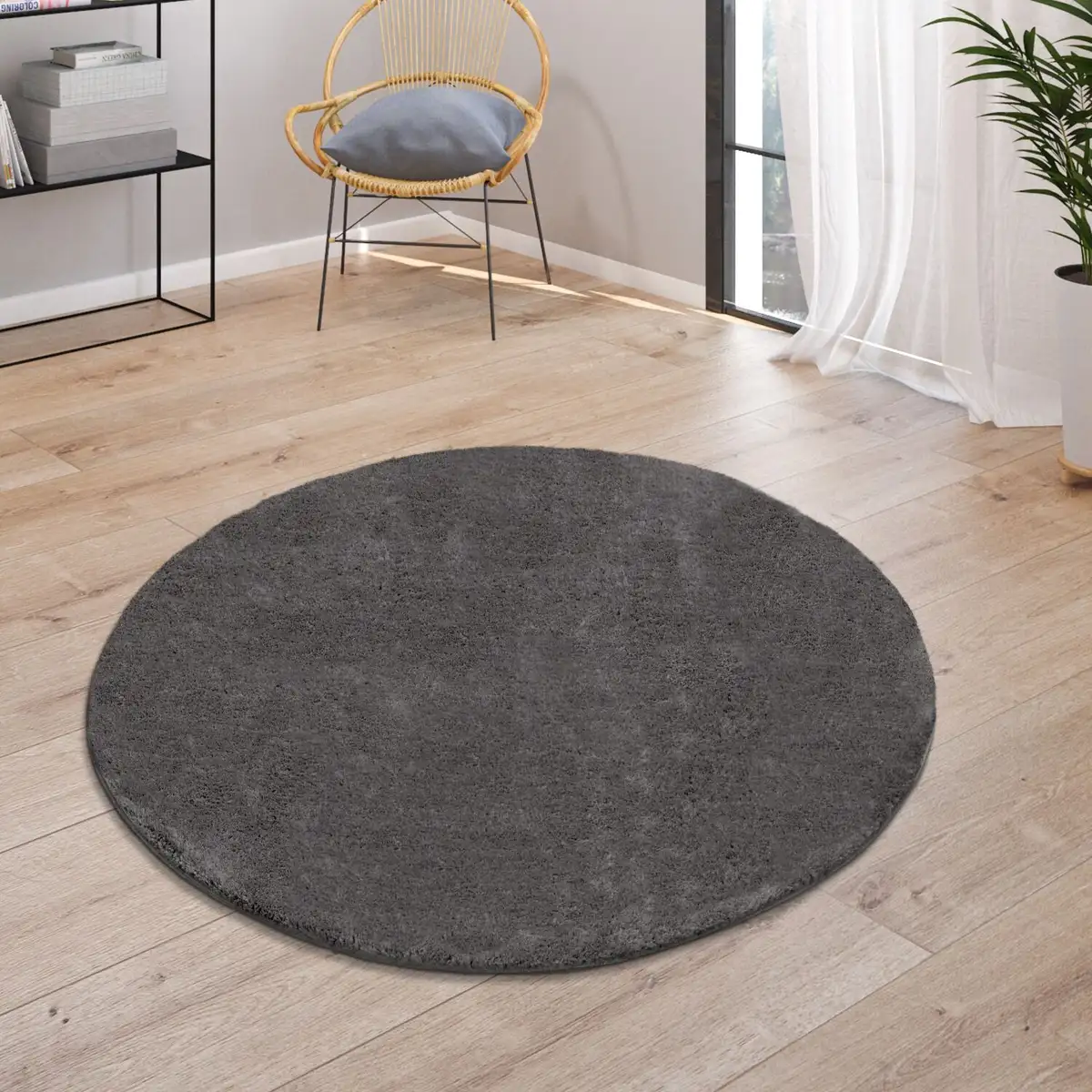Ковер Paco Home "Cadiz 630", круглый, короткий ворс, однотонный, особо мягкий, можно стирать, гостиная Ø 200 см, цвет anthrazit
Ковер Paco Home "Cadiz 630", круглый, короткий ворс, однотонный, особо мягкий, можно стирать, гостиная Ø 200 см, цвет anthrazit