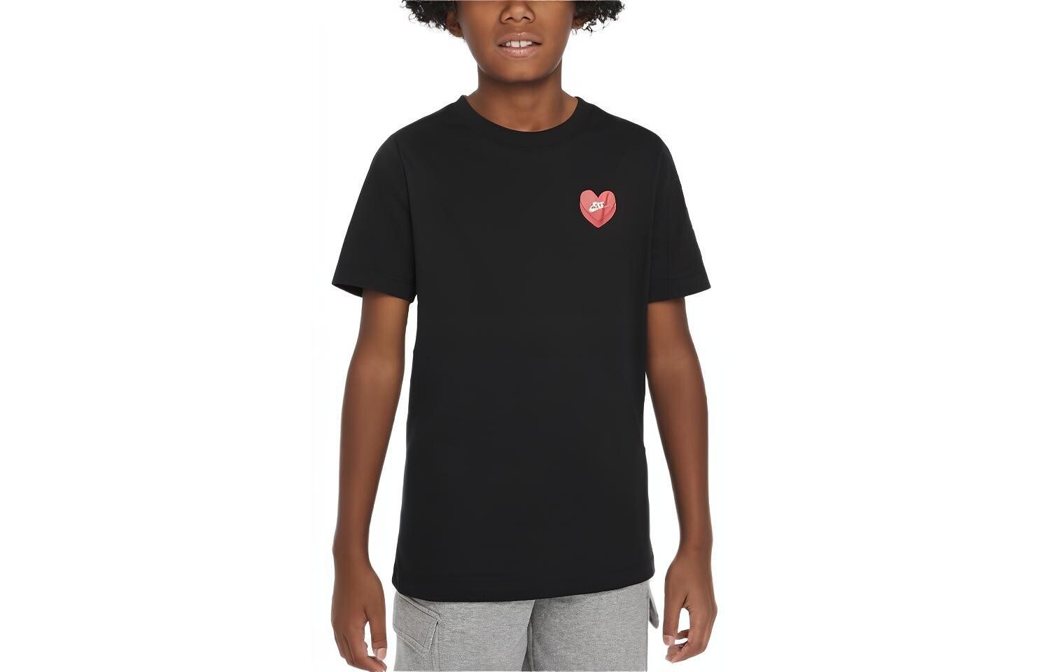 Детская футболка Nike, черный
Детская футболка Nike, черный