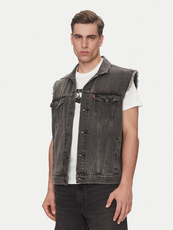 Жилет стандартного кроя A5789-0001 Levi'S, черный
Жилет стандартного кроя A5789-0001 Levi'S, черный