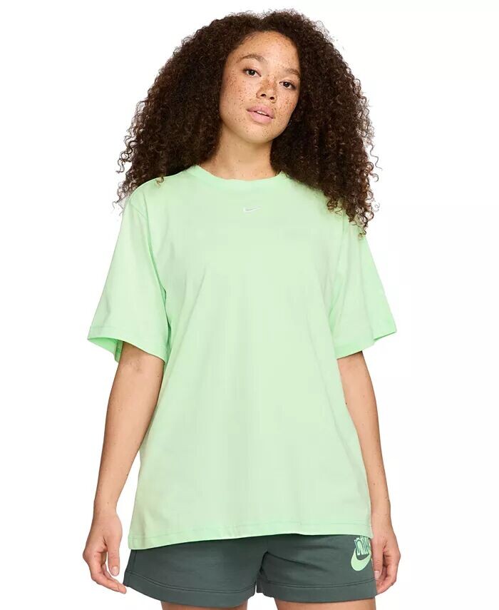 Женская спортивная футболка Nike, зеленый
Женская спортивная футболка Nike, зеленый