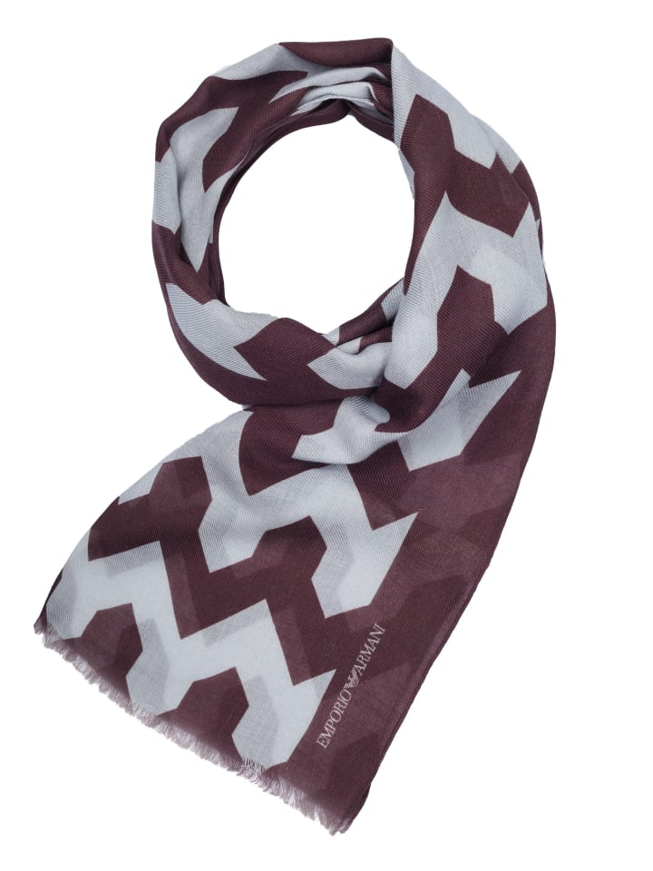 Женский шарф белого цвета Armani
Женский шарф белого цвета Armani