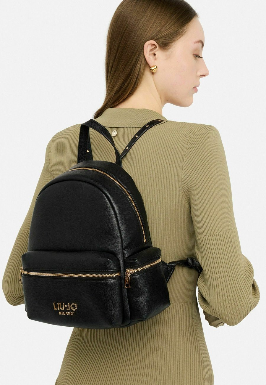 Рюкзак LIU JO BETTER, Black
Рюкзак LIU JO BETTER, Black