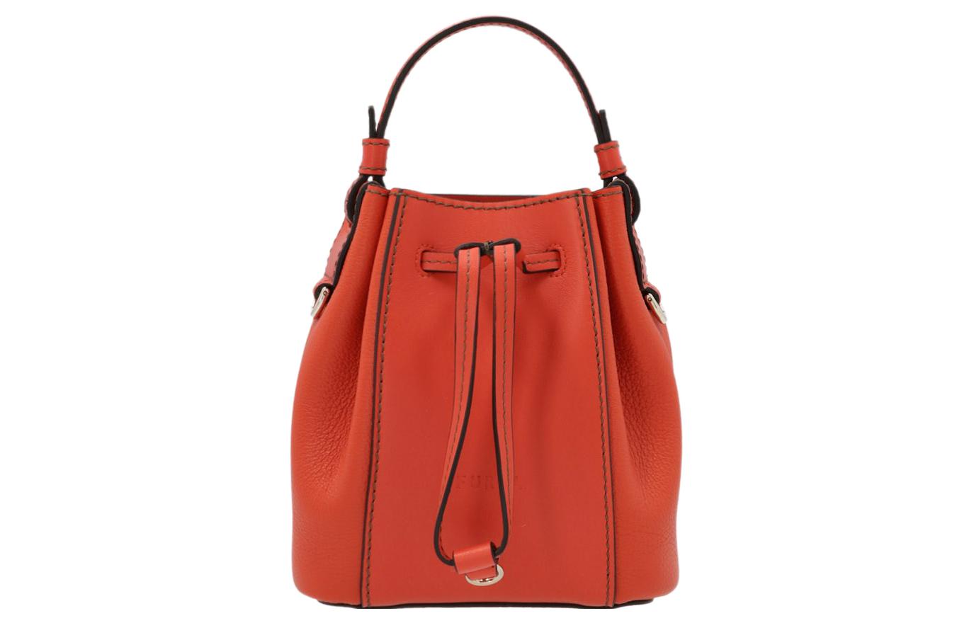 Furla Мягкая кожаная сумка через плечо
Furla Мягкая кожаная сумка через плечо