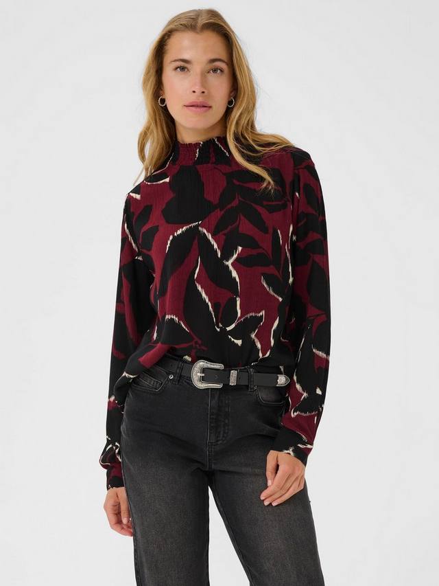 KAamber блузка-саронг с цветочным принтом KAFFE
KAamber блузка-саронг с цветочным принтом KAFFE