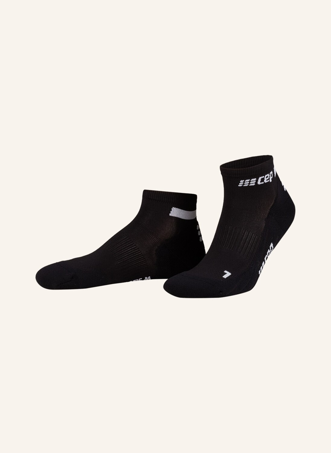 Носки для бега thr run compression socks 40 low cut cep, цвет 301 Black
Носки для бега thr run compression socks 40 low cut cep, цвет 301 Black