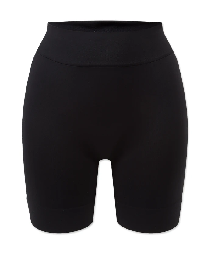 Мягкая кожа, короткие шорты Heist Studios, черный
Мягкая кожа, короткие шорты Heist Studios, черный