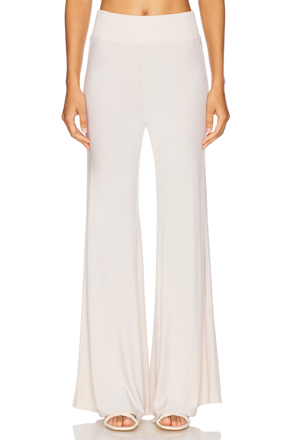 Шёлковые вязаные брюки на косой Enza Costa, canvas
Шёлковые вязаные брюки на косой Enza Costa, canvas