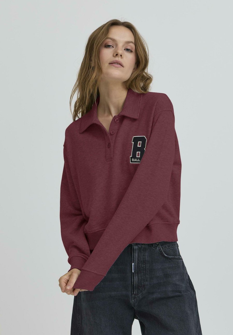 Толстовка BALL BARIVA POLO SWEAT, Chocolate Truffle/Bordeaux
Толстовка BALL BARIVA POLO SWEAT, Chocolate Truffle/Bordeaux