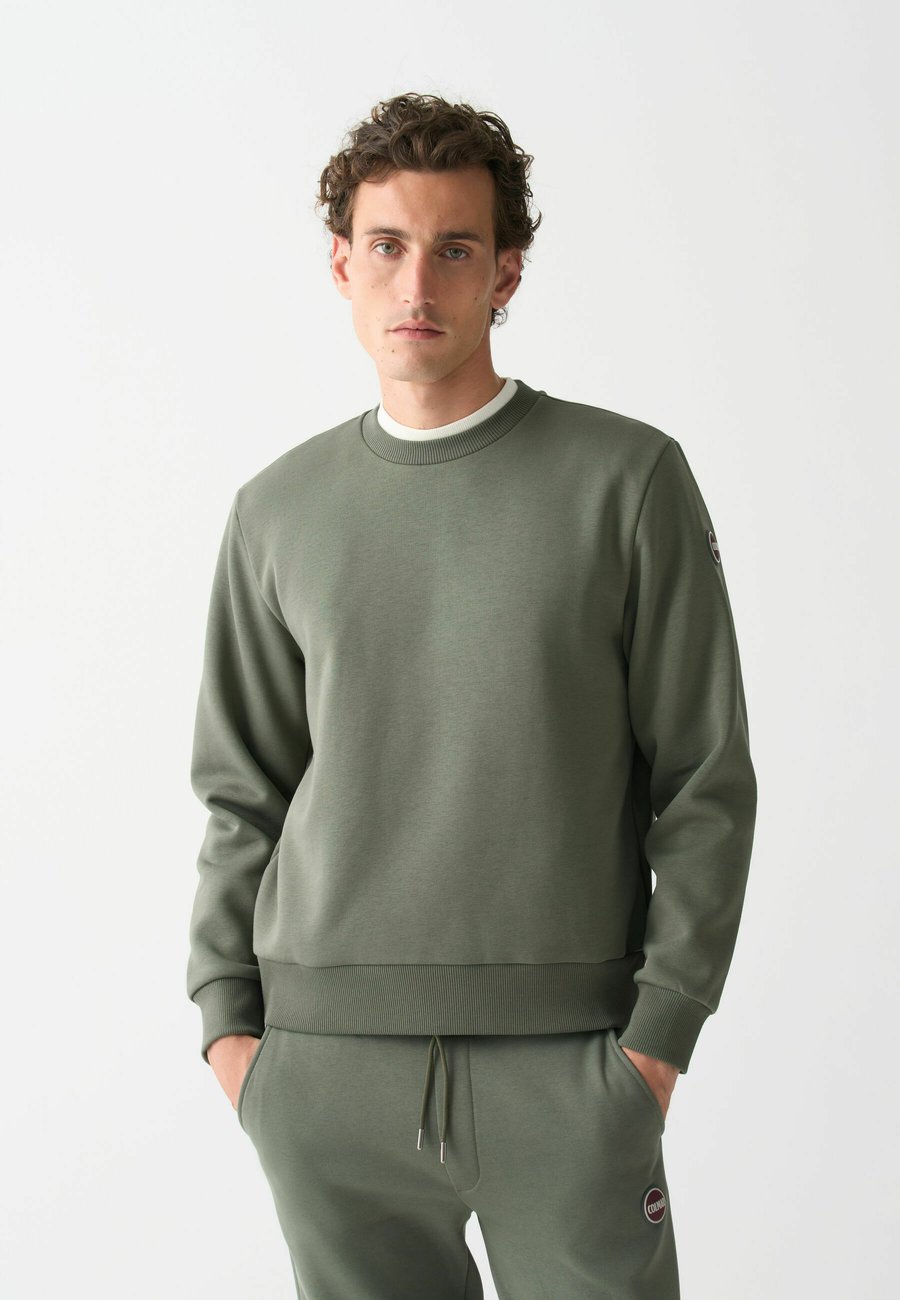 Толстовка Colmar Originals CREW-NECK, Green, Зеленый, Толстовка Colmar Originals CREW-NECK, Green
Толстовка Colmar Originals CREW-NECK, Green, Зеленый, Толстовка Colmar Originals CREW-NECK, Green