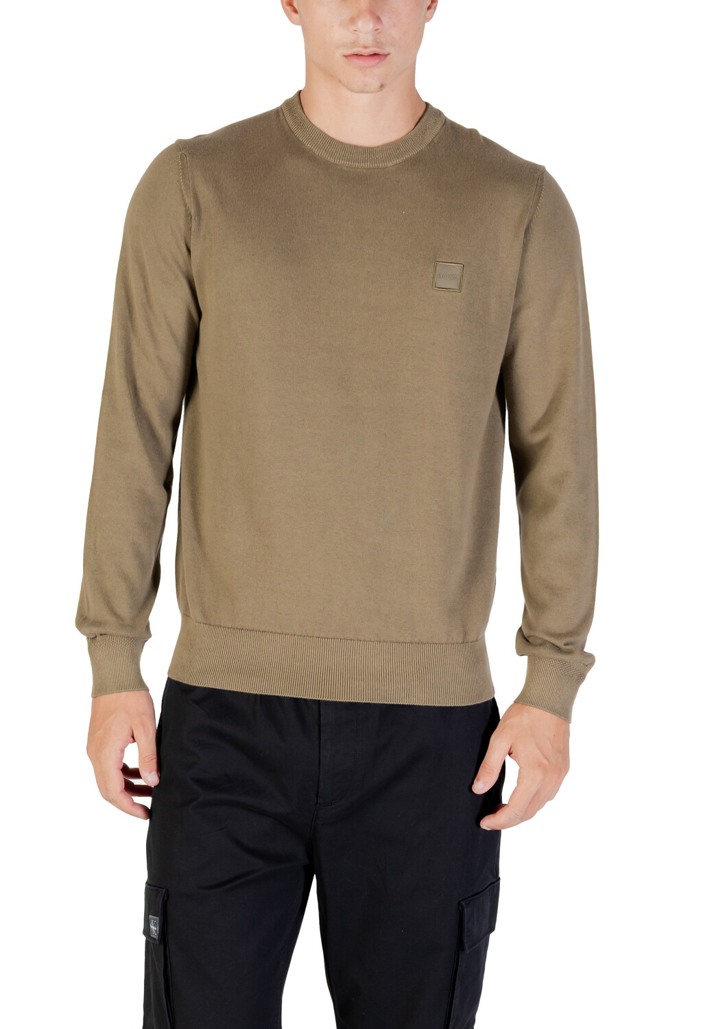 Трикотаж Boss, зеленый
Трикотаж Boss, зеленый