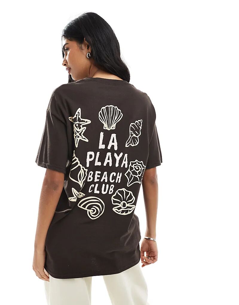 Футболка свободного кроя с графическим принтом ракушек Miss Selfridge шоколадного цвета
Футболка свободного кроя с графическим принтом ракушек Miss Selfridge шоколадного цвета