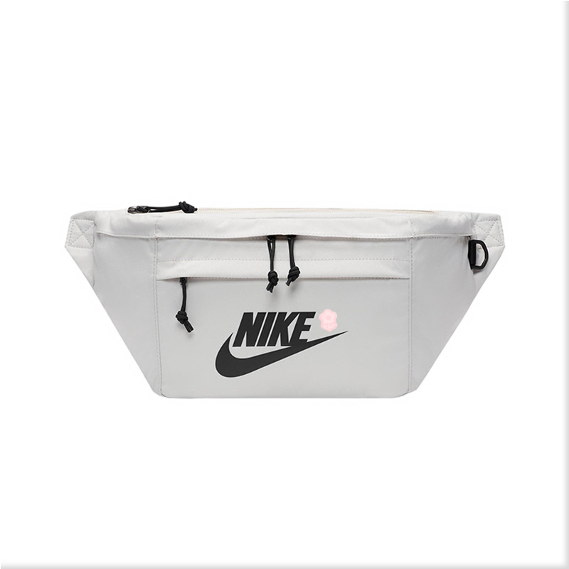 Nike Фабричный поясной мешок Regular Unisex светло-бежевый, Ivory
Nike Фабричный поясной мешок Regular Unisex светло-бежевый, Ivory