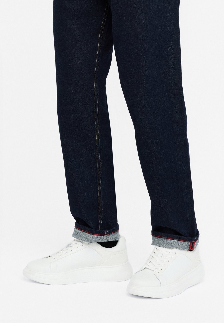 Кроссовки LIU JO BIG 5, White
Кроссовки LIU JO BIG 5, White