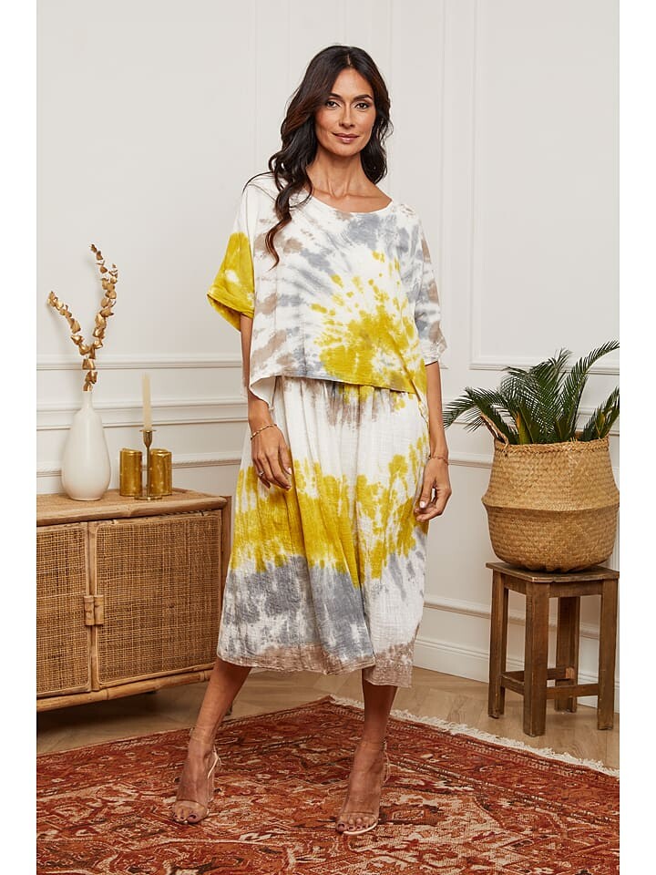 Длинное платье La Compagnie Du Lin, цвет creme/gelb
Длинное платье La Compagnie Du Lin, цвет creme/gelb