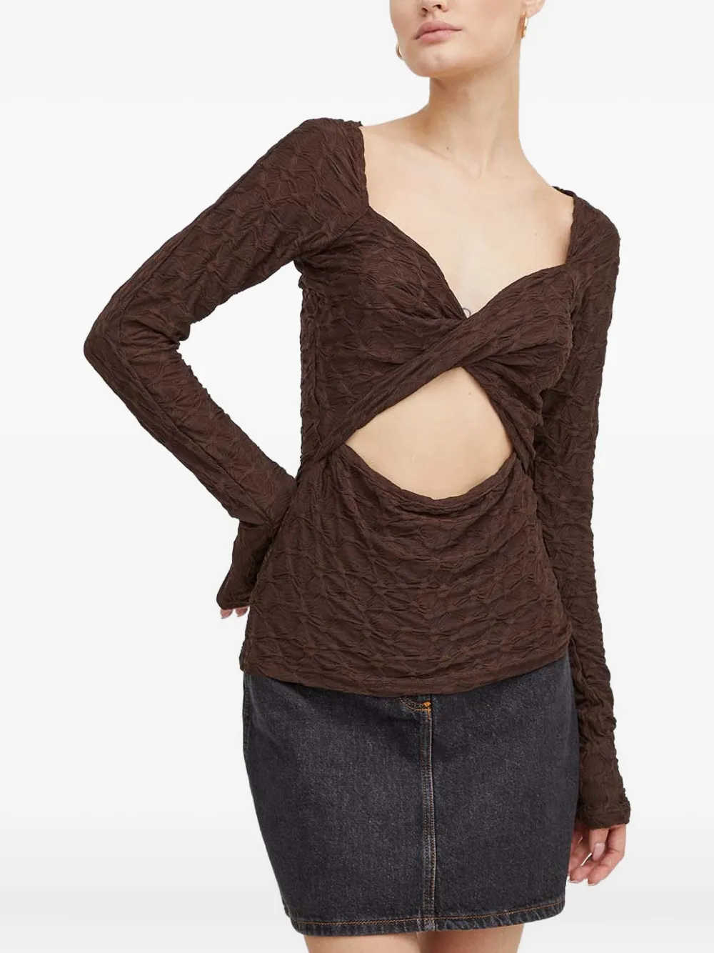 Топ с длинными рукавами и перекрученным элементом Résumé, коричневый
Топ с длинными рукавами и перекрученным элементом Résumé, коричневый