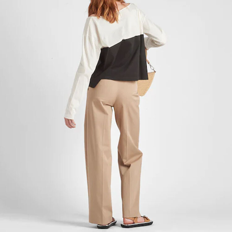 Футболка женская черная Prada
Футболка женская черная Prada