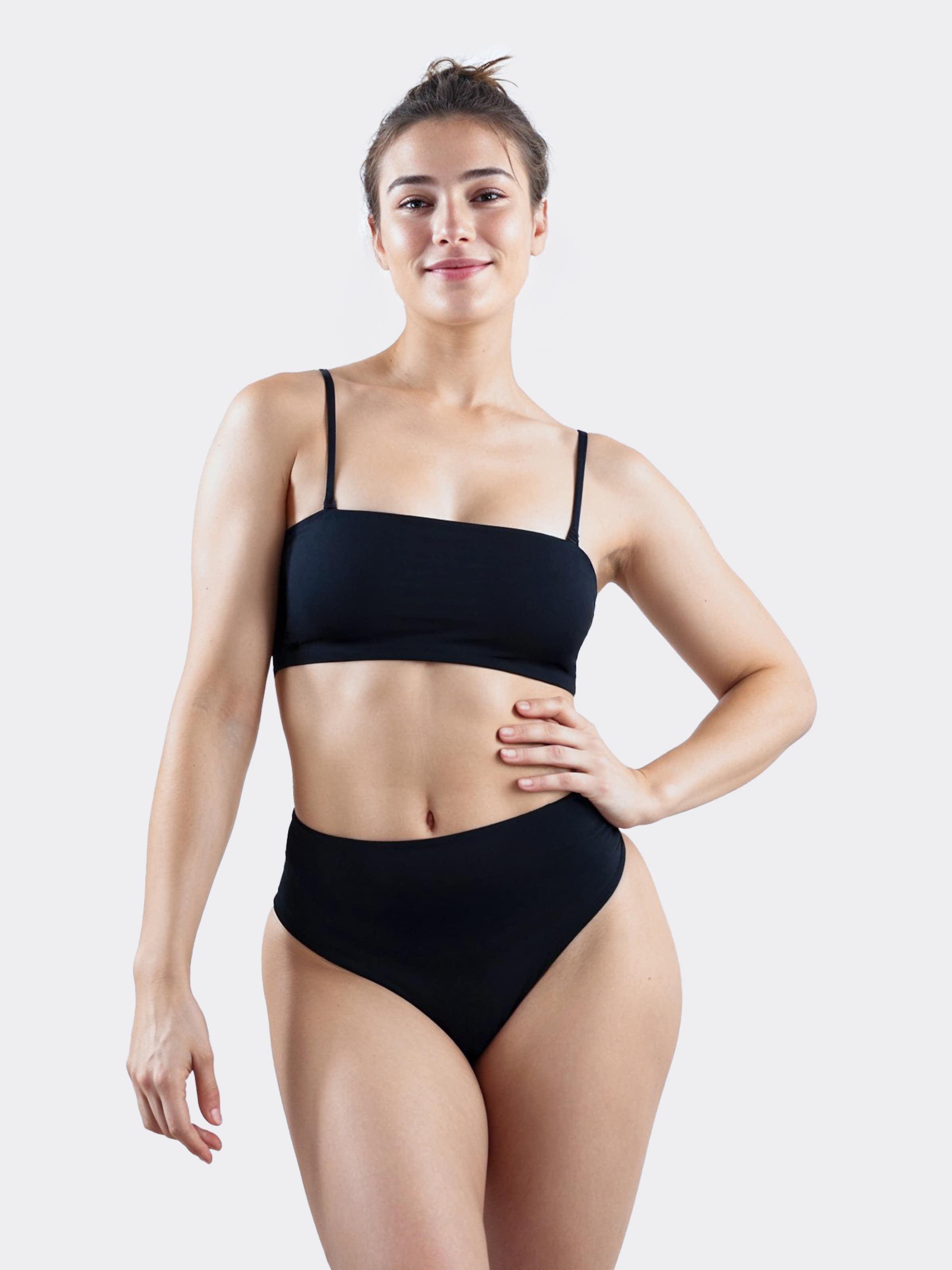 MYLILY Бикини-трусики 'Brazilian Bikini Hose' в черном цвете
MYLILY Бикини-трусики 'Brazilian Bikini Hose' в черном цвете