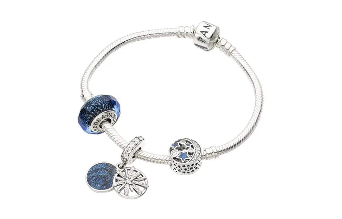Браслет женский Pandora
Браслет женский Pandora