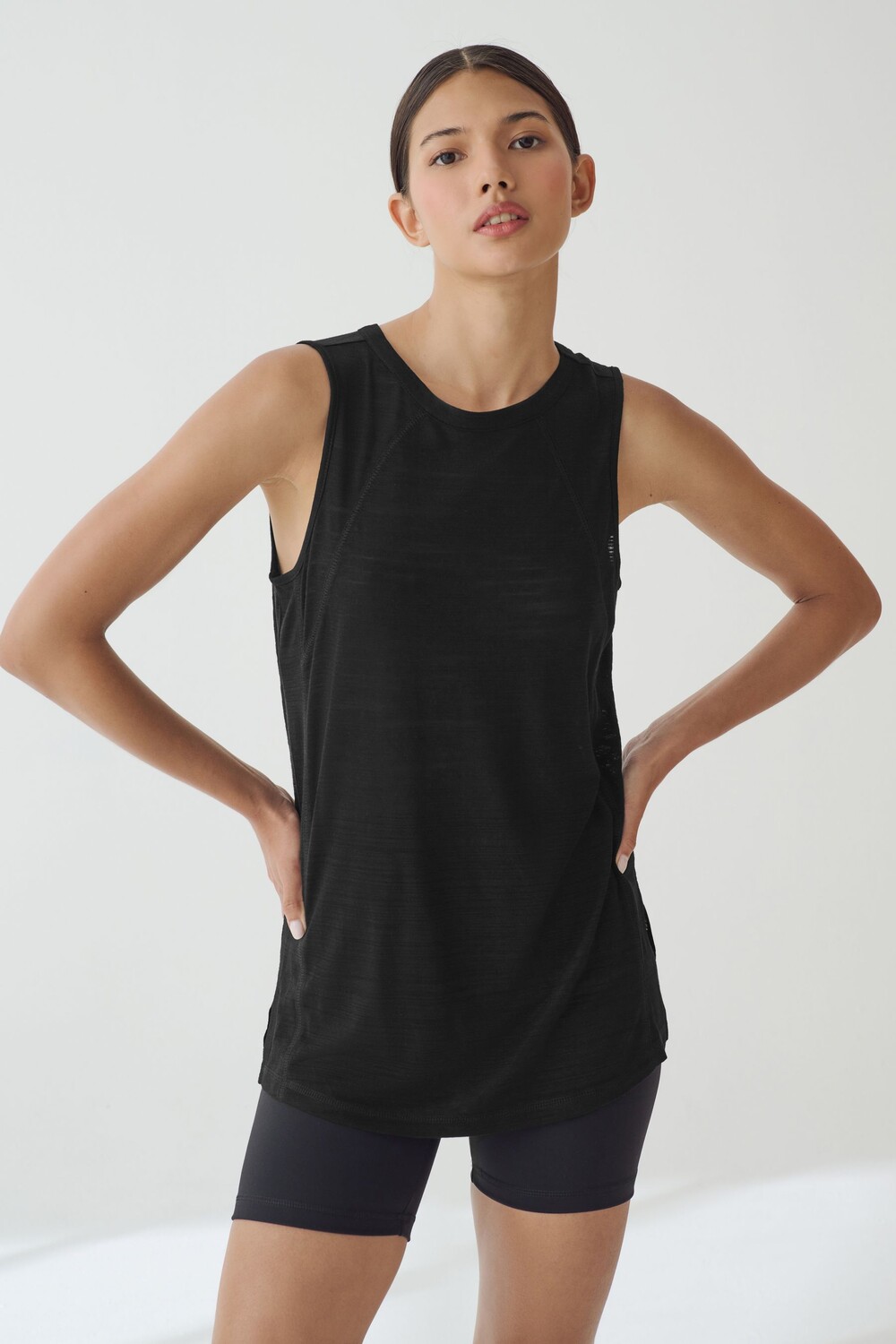 Легкий жилет для активного отдыха Next, черный
Легкий жилет для активного отдыха Next, черный