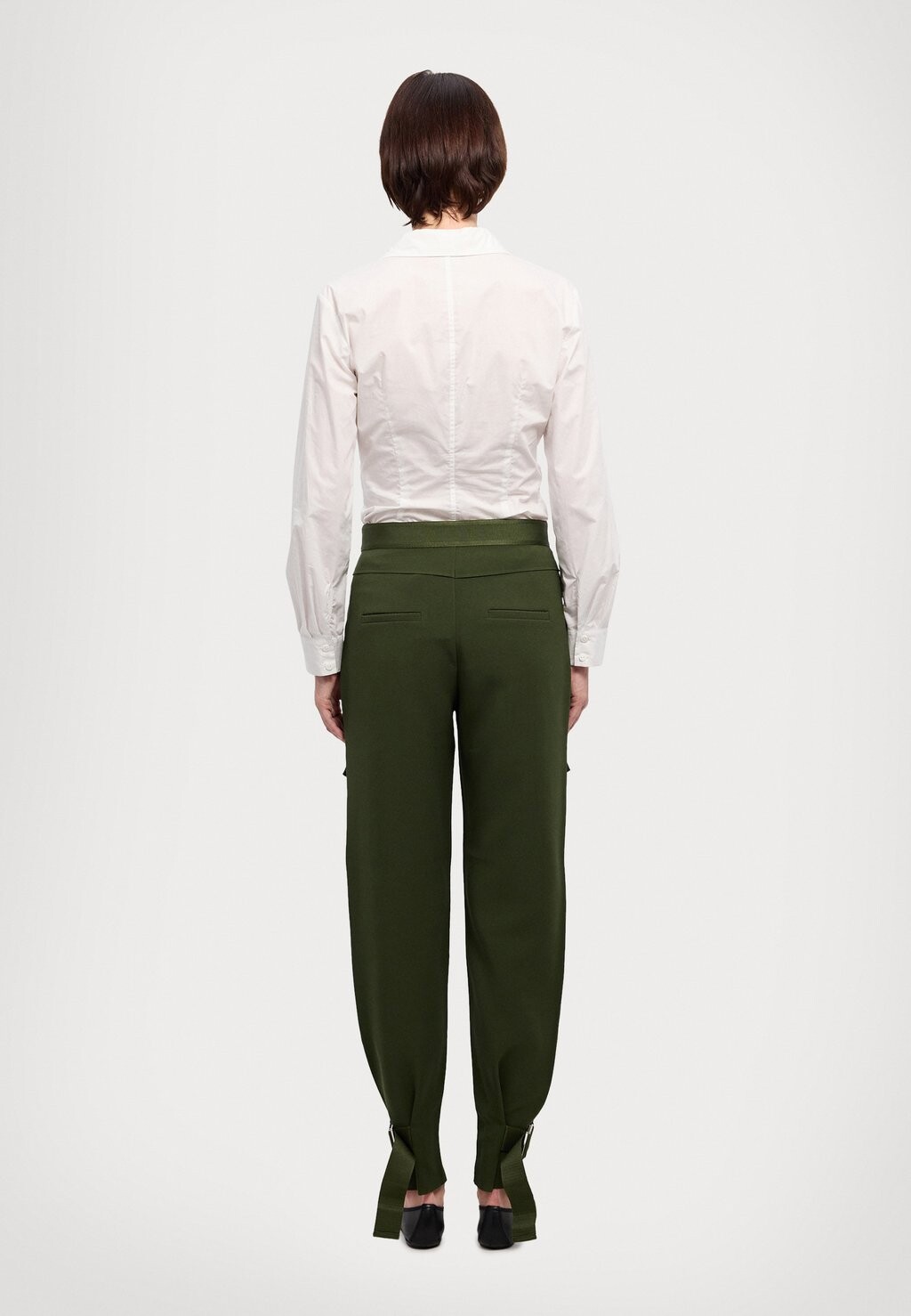 Брюки-карго SKUNK TROUSER Holzweiler, зеленый
Брюки-карго SKUNK TROUSER Holzweiler, зеленый