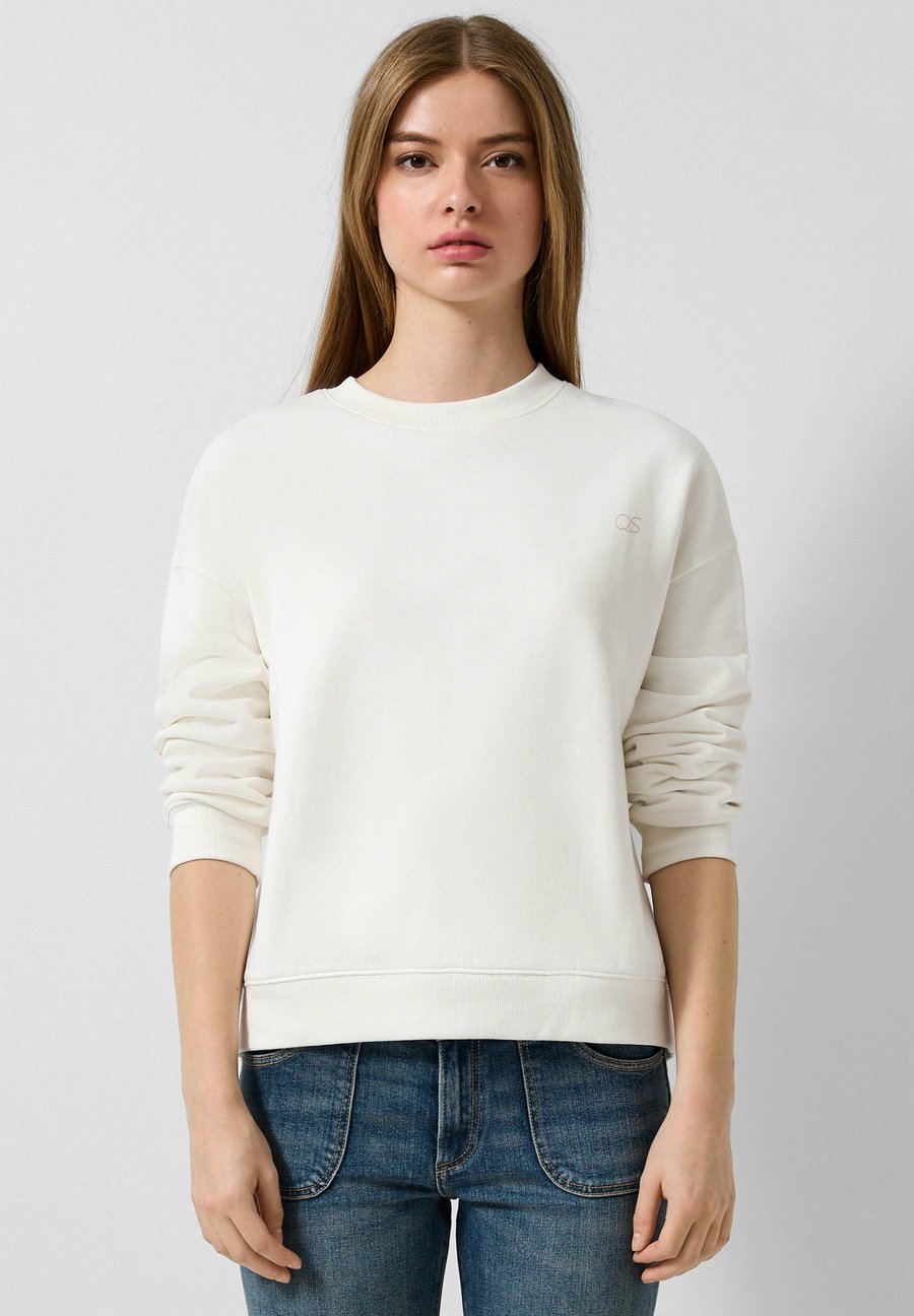 Толстовка QS Sweatshirt, Creme/Off-White, Белый, Толстовка QS Sweatshirt, Creme/Off-White
Толстовка QS Sweatshirt, Creme/Off-White, Белый, Толстовка QS Sweatshirt, Creme/Off-White