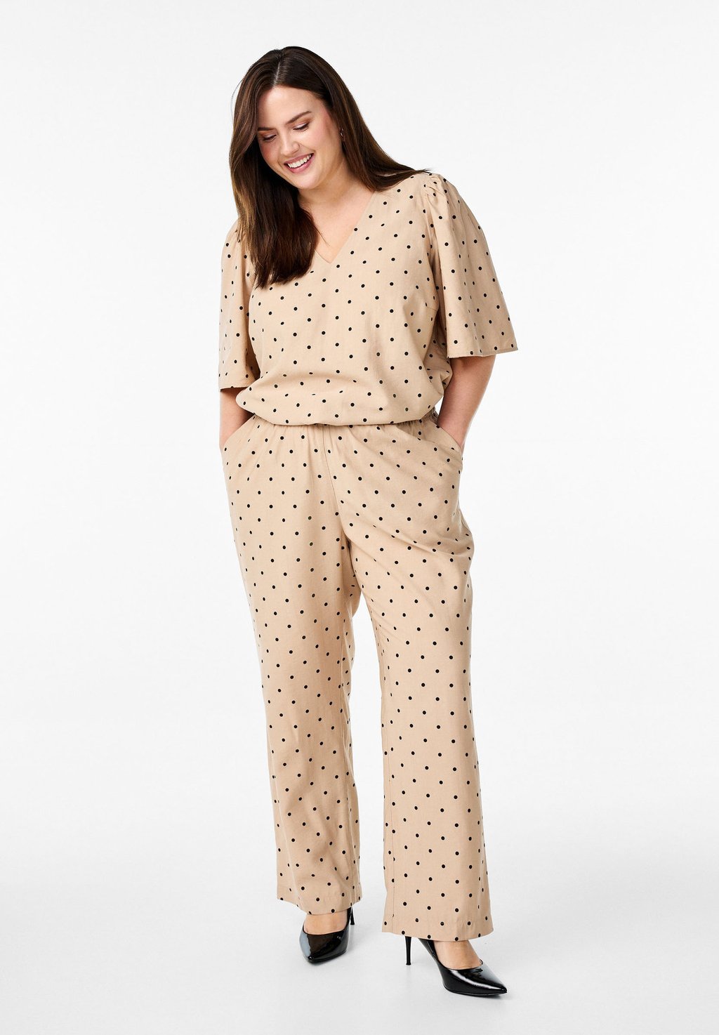 Брюки Zizzi, песочный
Брюки Zizzi, песочный