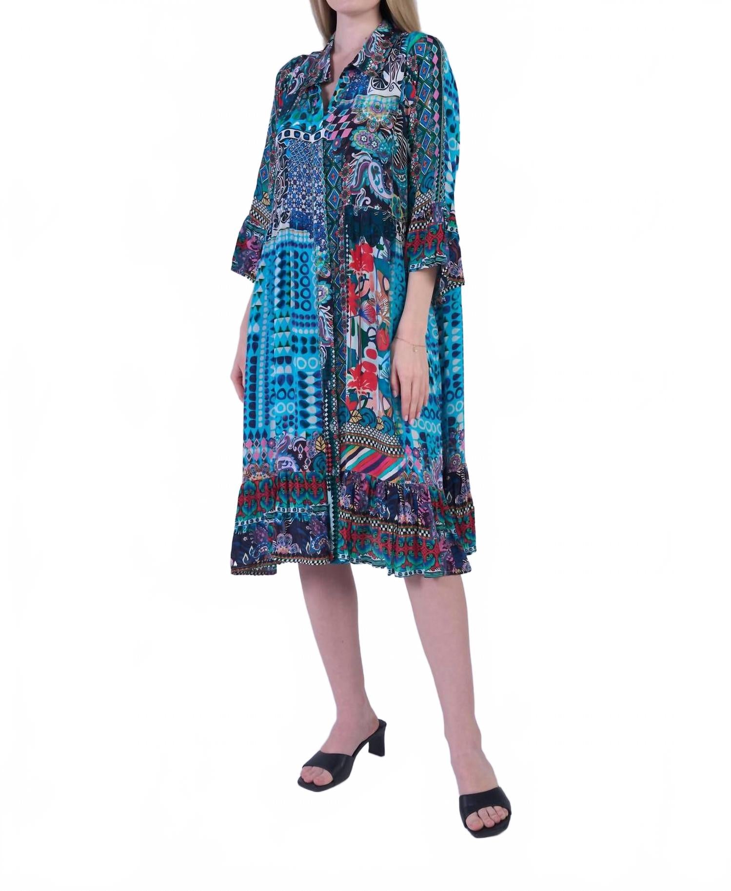 Синий миди-платье с принтом и воротником на пуговицах Shana Apparel 
Синий миди-платье с принтом и воротником на пуговицах Shana Apparel