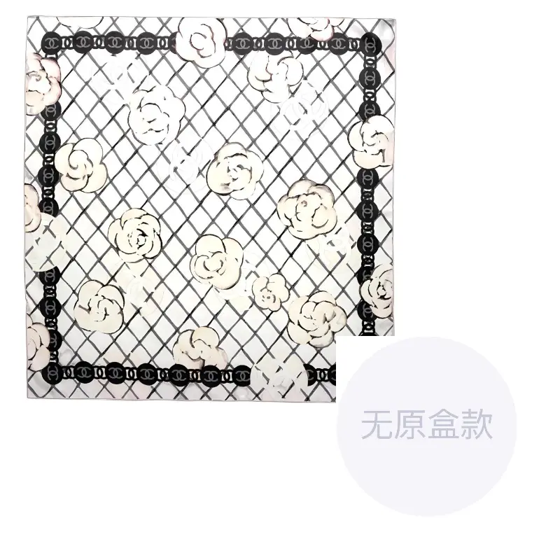 CHANEL Шёлковый шарф женский белый, White
CHANEL Шёлковый шарф женский белый, White