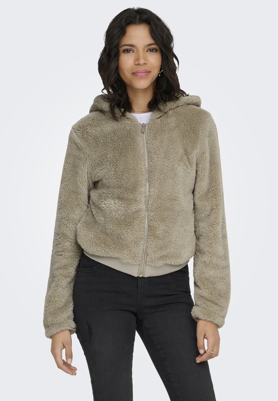 Флисовая куртка ONLY ONLANNA, Pure Cashmere/Beige
Флисовая куртка ONLY ONLANNA, Pure Cashmere/Beige