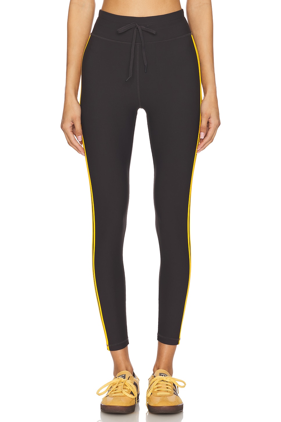 Beaufort 25in midi брюки The Upside, black
Beaufort 25in midi брюки The Upside, black