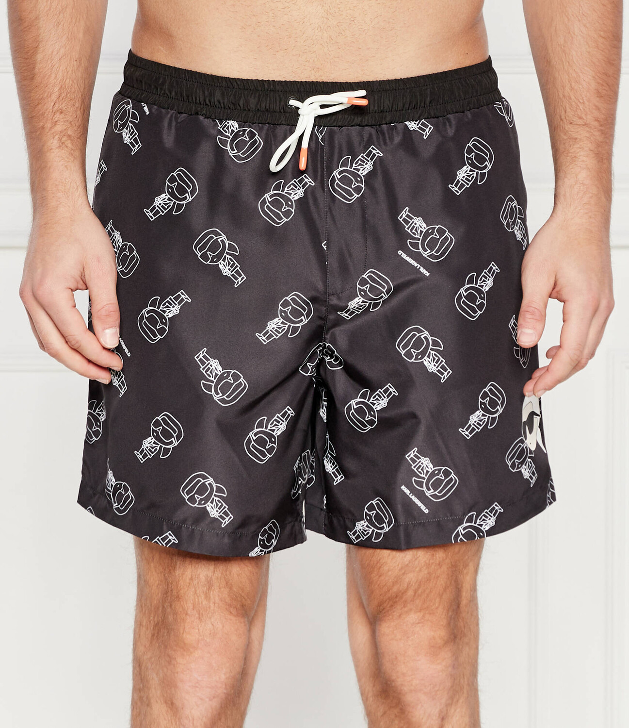 Шорты для плавания Karl Lagerfeld Regular Fit, черный
Шорты для плавания Karl Lagerfeld Regular Fit, черный