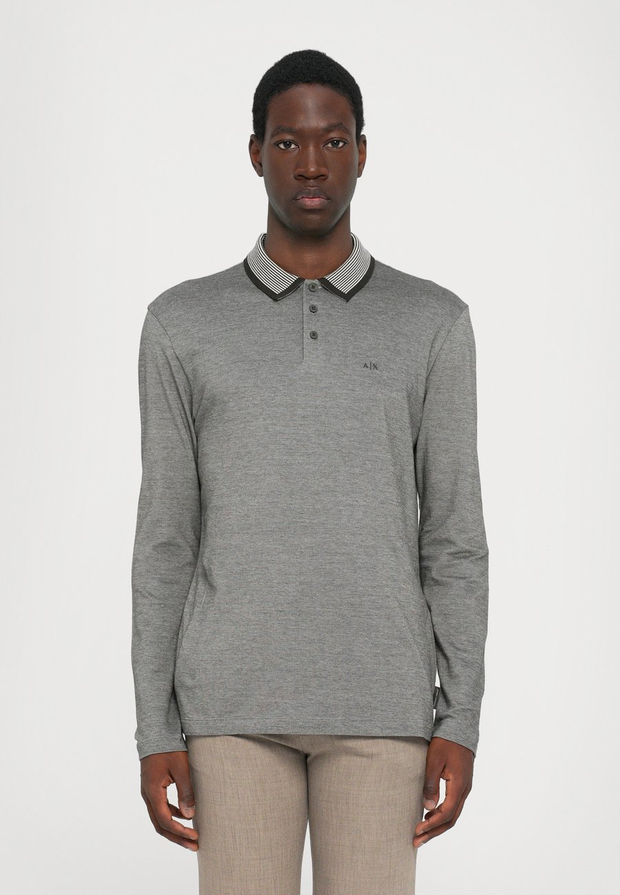 Топ Armani Exchange Long sleeved top, Chocolate/Wind Chime/Brown
Топ Armani Exchange Long sleeved top, Chocolate/Wind Chime/Brown