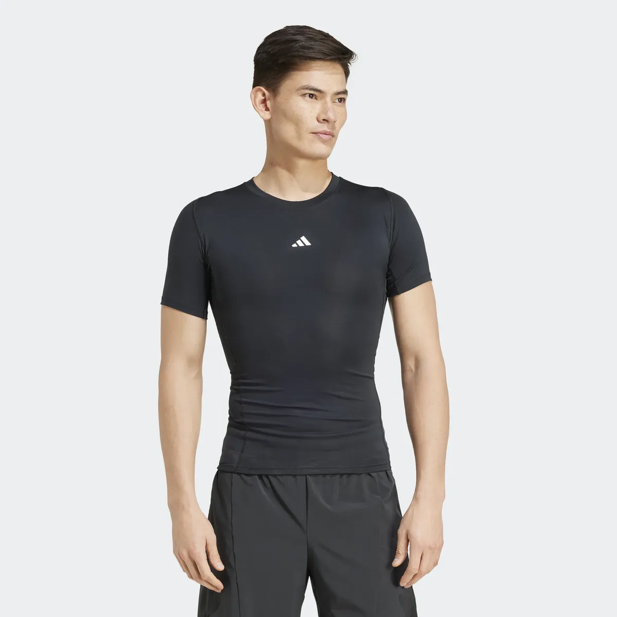 Футболка adidas Performance "TF TEE", черный
Футболка adidas Performance "TF TEE", черный