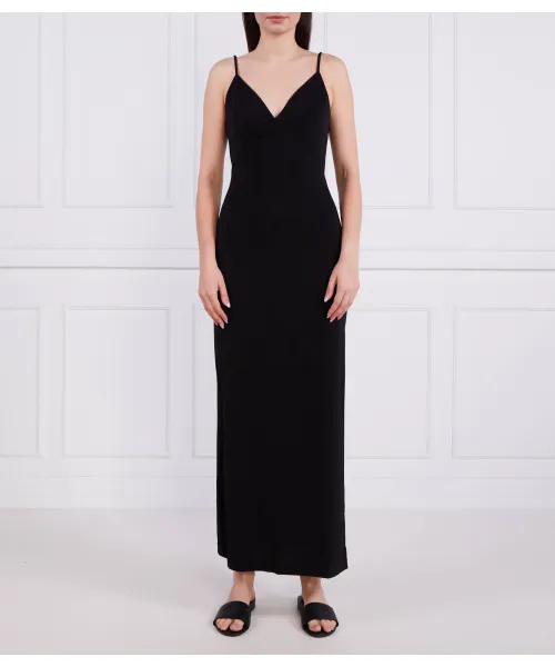 Платье Guess Jeans, черный
Платье Guess Jeans, черный