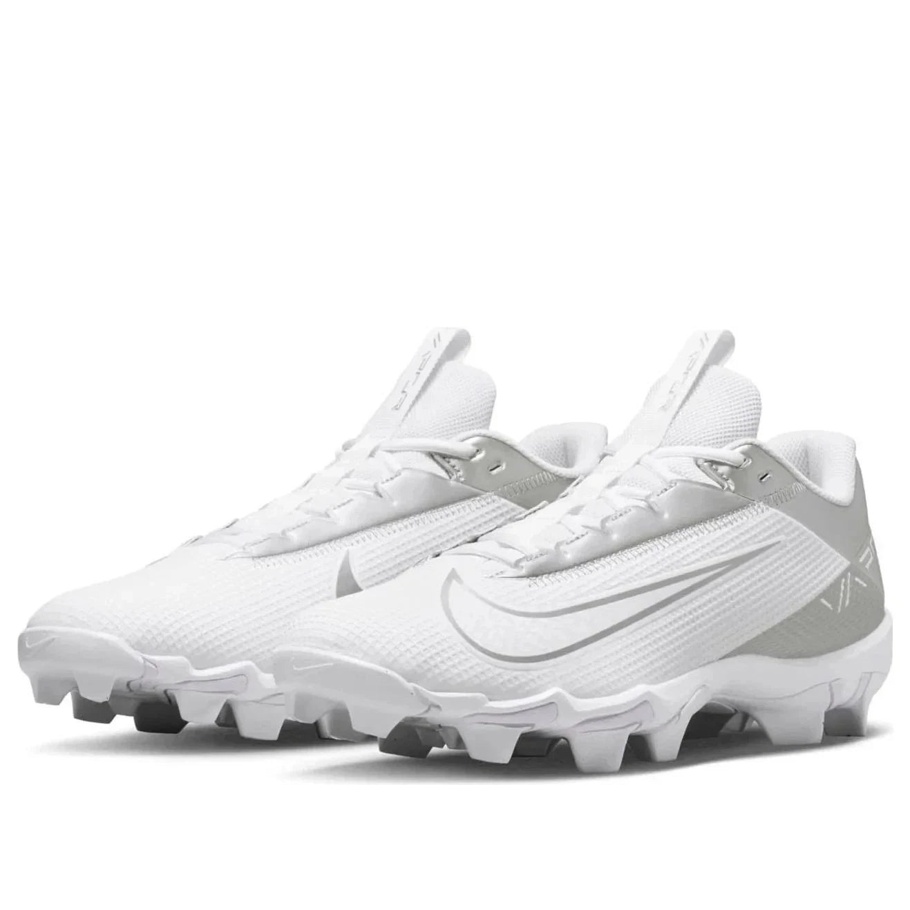 Мужские белые литые футбольные бутсы Nike Vapor Edge Shark 2 DH5088-102 NIN776, белый
Мужские белые литые футбольные бутсы Nike Vapor Edge Shark 2 DH5088-102 NIN776, белый