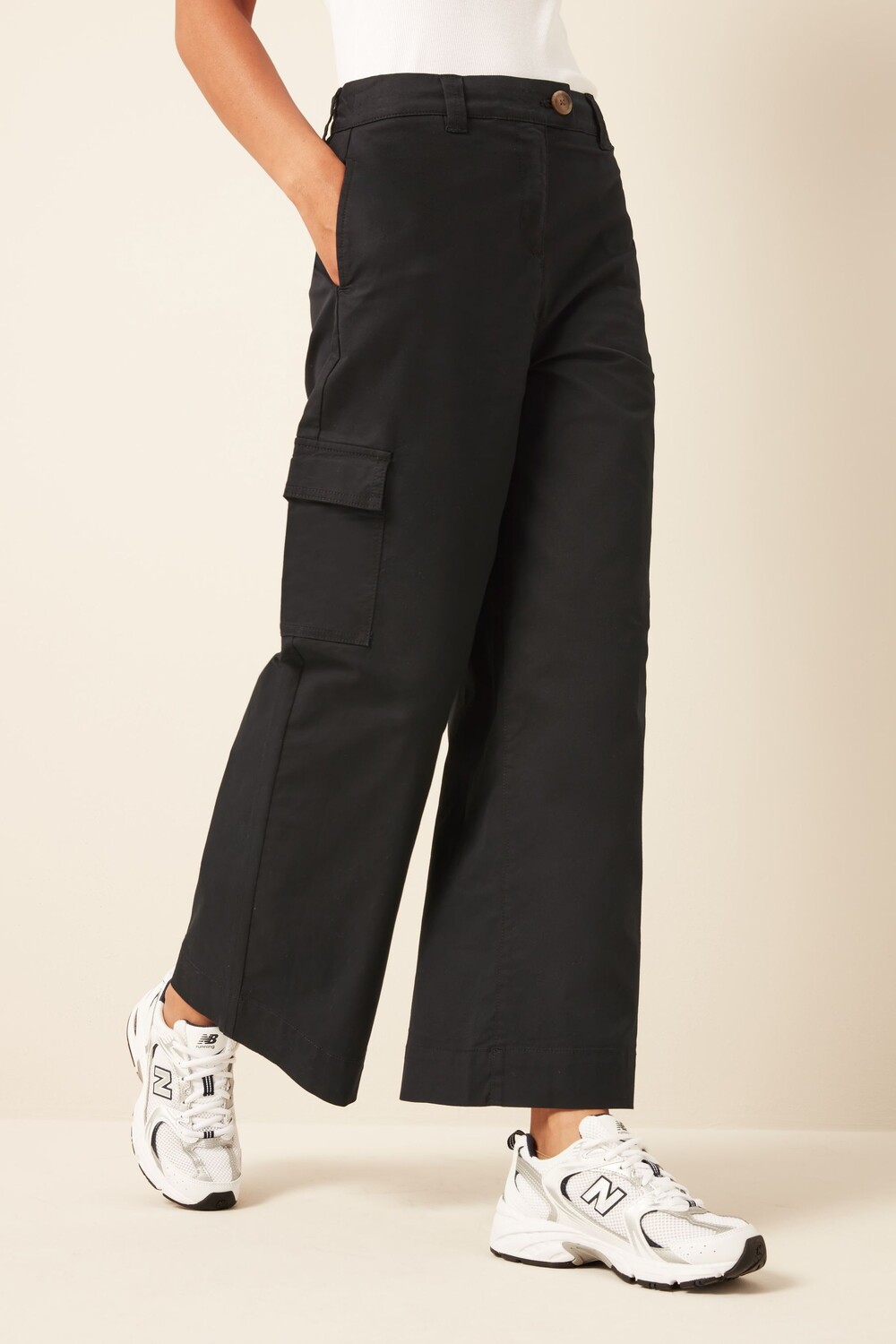 Широкие брюки-чиносы Next, черный
Широкие брюки-чиносы Next, черный