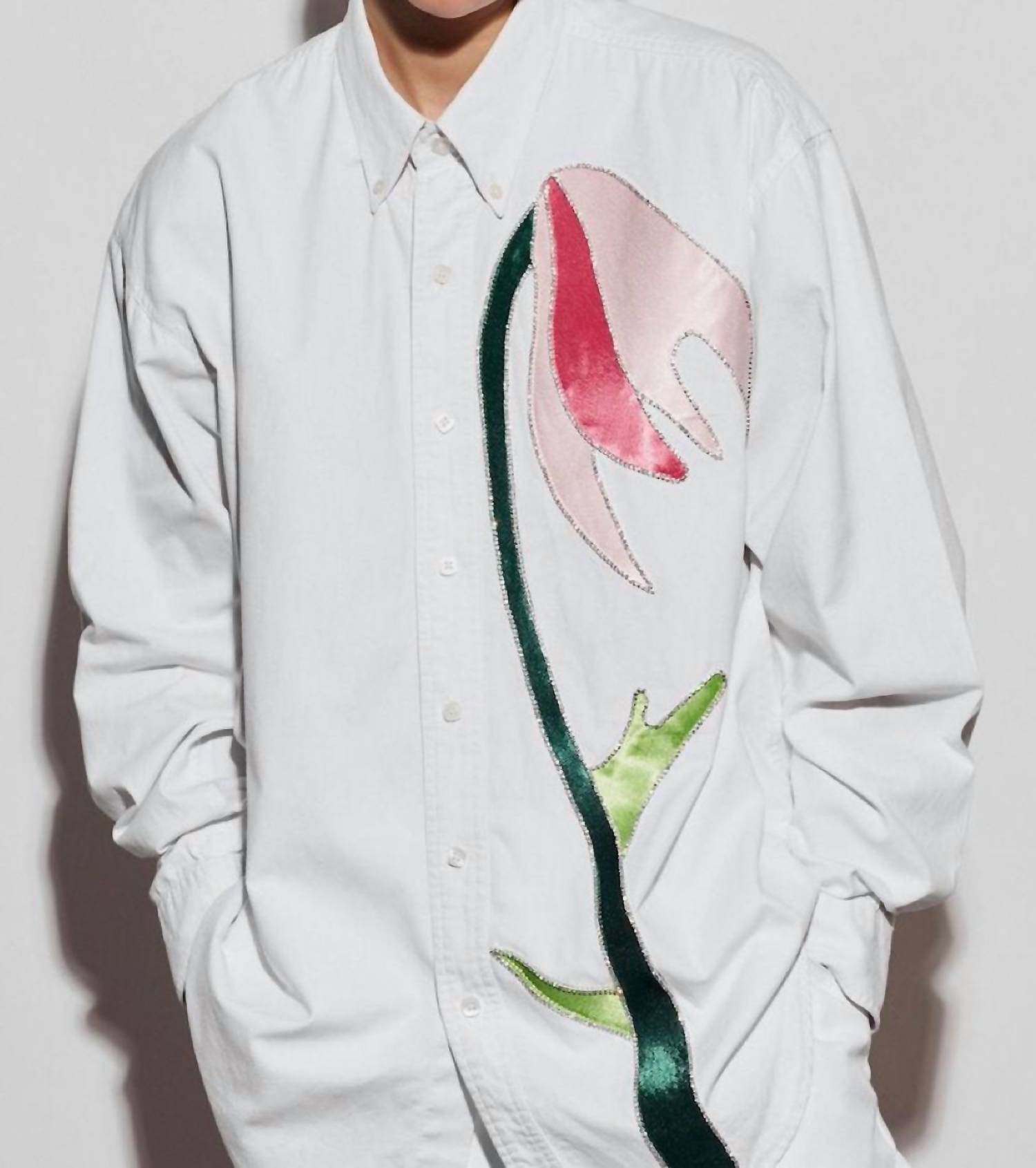 Переработанная рубашка в цветочном розовом Omelia Atelier
Переработанная рубашка в цветочном розовом Omelia Atelier